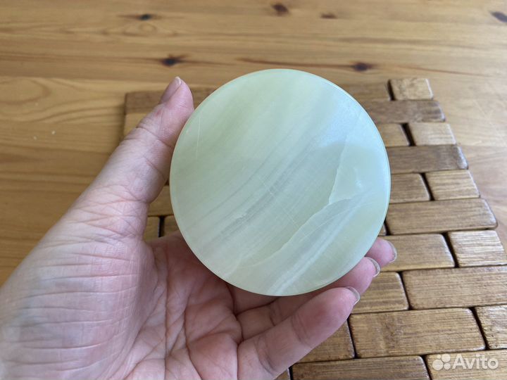 Шкатулка из оникса для ювелирных украшений