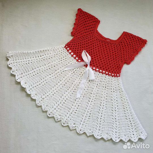 Вязаные платья для девочек ручной работы