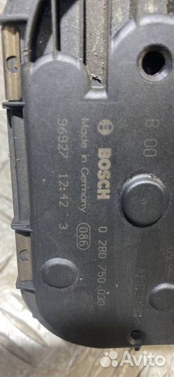 Дроссельная заслонка Audi A6 4B/C5 1999 078133062B