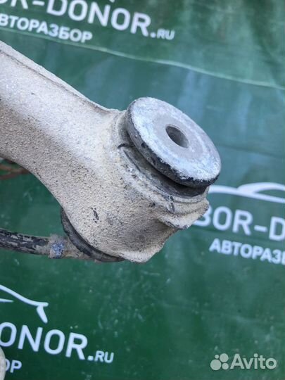 Рычаг нижний задний правый Volkswagen Phaeton
