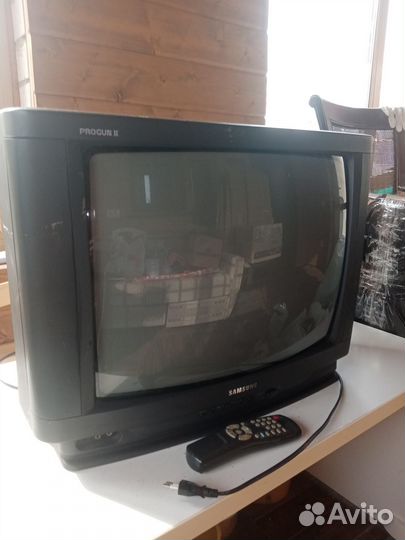 Телевизор Samsung Progun II б/у