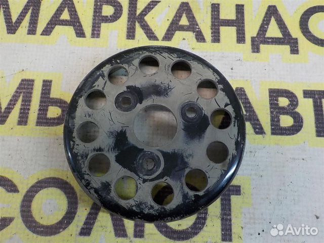 Шкив водяного насоса (помпы) Toyota Yaris (XP10)
