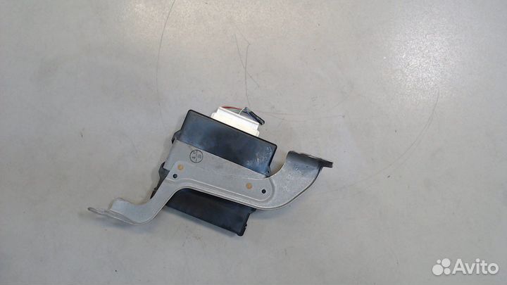 Блок управления подвеской Lexus GS, 2013