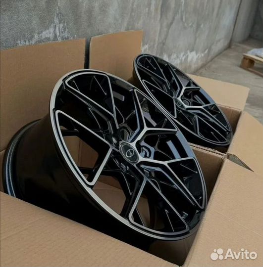 Новые диски R17 4/98 LADA Гранта Приора HRE FF10