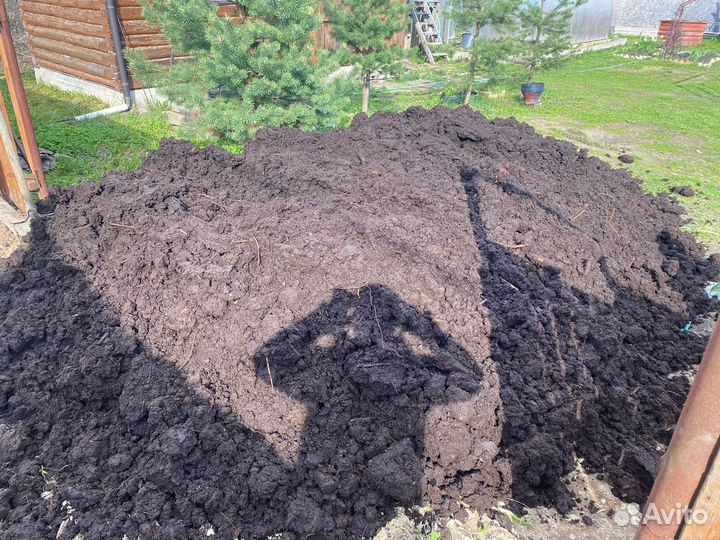 Земля, навоз,куриный помет,торф, песок, шебень