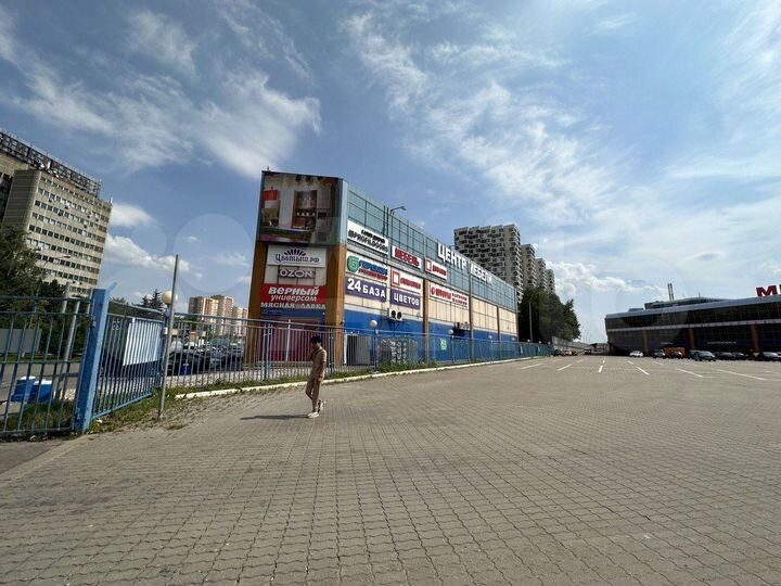 Торговая площадь, 700 м²