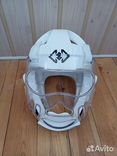 Шлем Khan с маской для тхэквондо