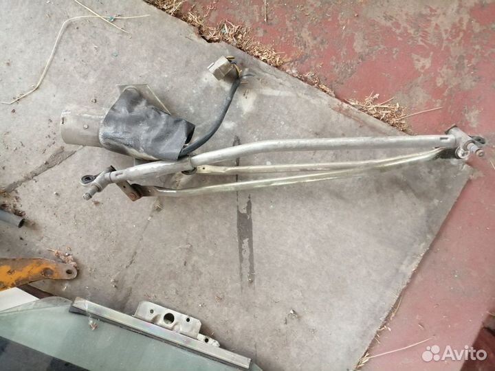 Трапеция дворников ваз 2110 в сборе с мотором