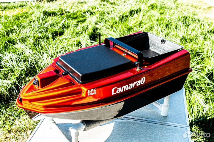 Прикормочный кораблик CamaraD atom V2