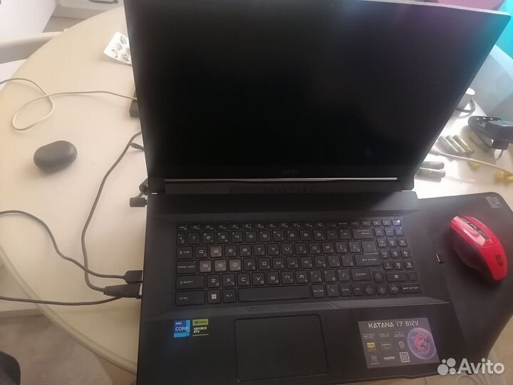 Ноутбук MSI Katana 17 B12VGK-274RU