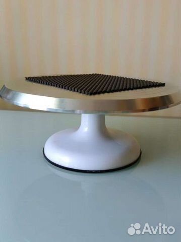 Поворотный столик