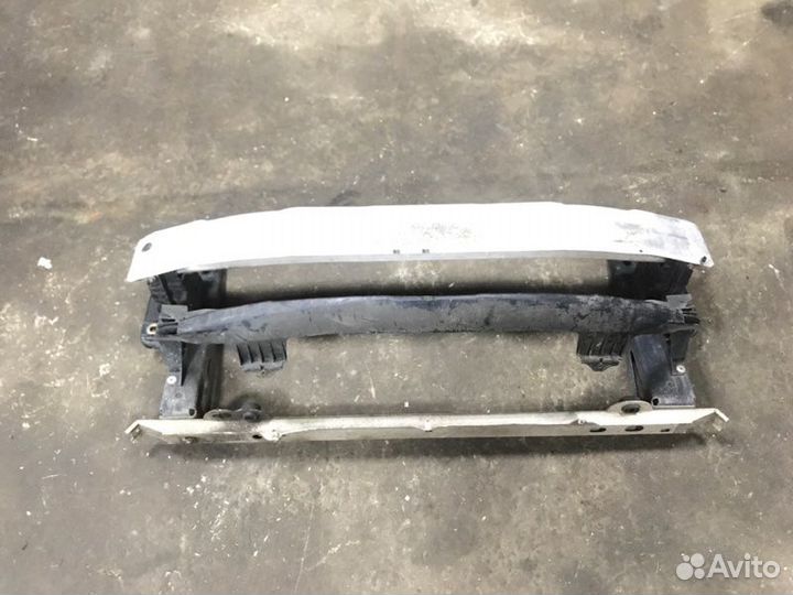 Усилитель бампера передний Opel Corsa D 2008