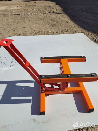 Мотоподъемник