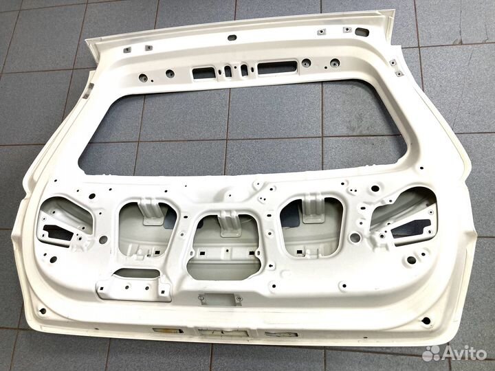 Дверь багажника Kia Soul с 2019 года