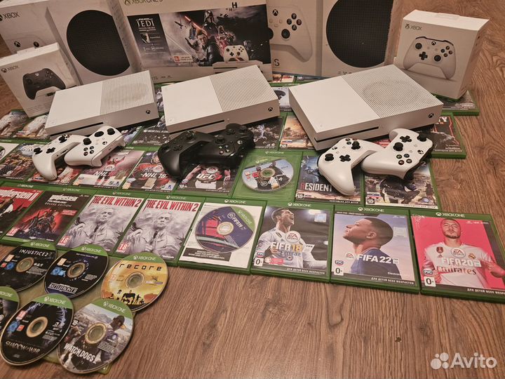 Xbox One S 500Gb+GamePass 3мес+2 диска