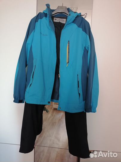 Спортивный костюм женский