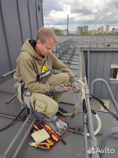 Монтаж Обогрев кровли водостоков Система Антилёд