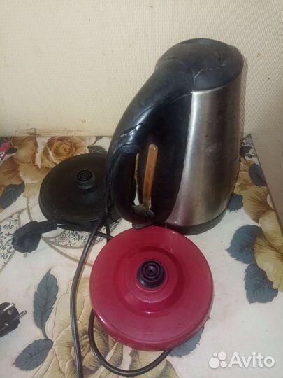 Чайник на запчасти (перегорел), 2 подставки