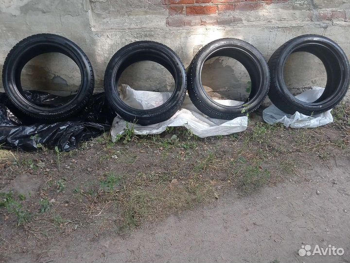 Nankang ESSN-1 Corsafa 245/40 R18 93