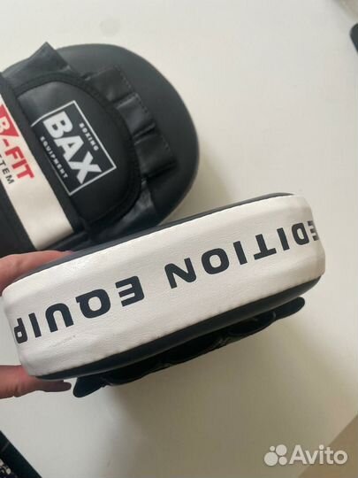 Лапы для бокса Bax в идеальном состоянии