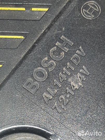 Продам зарядка для шуруповертв bosch