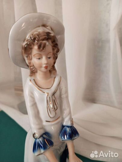 Фарфорова статуэтка Румыния