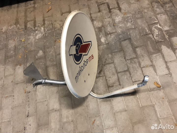 Спутниковая тарелка триколор нтв+ с креплениями