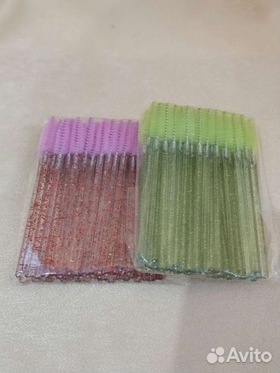 Щеточки для ресниц