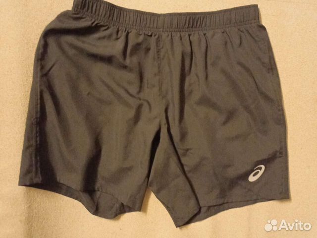 Спортивные шорты asics