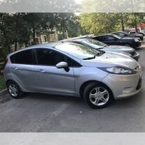 Ford Fiesta 1.4 MT, 2009, 215 000 км, с пробегом, цена 390 000 руб.