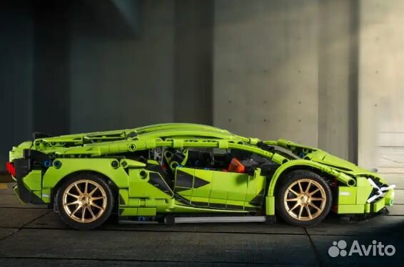 Конструктор Ламборджини 1250+ деталей