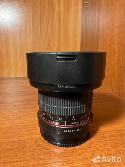 Продам объектив