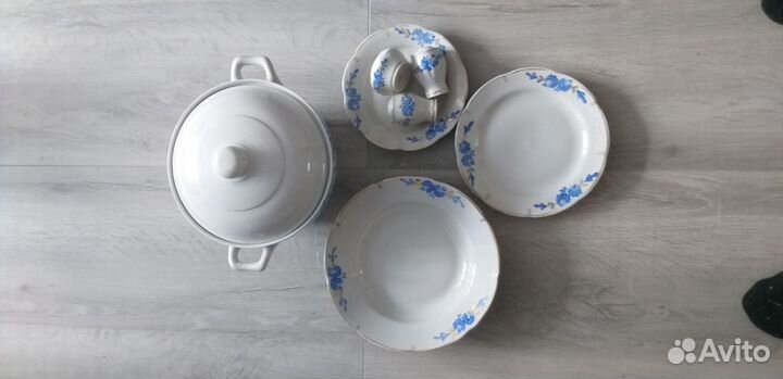 Сервиз столовый