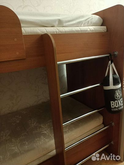 Двухъярусная кровать бу с матрасами