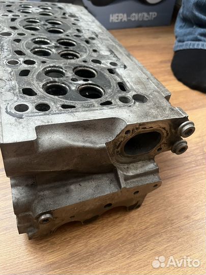 Головка блока цилиндров Volkswagen Crafter 2.0 tdi