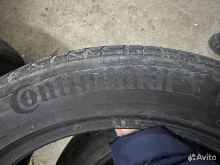 Continental VikingContact 7 SSR 235/50 R18