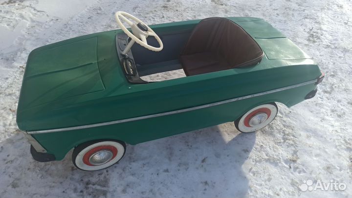 Машинка детская СССР Москвич