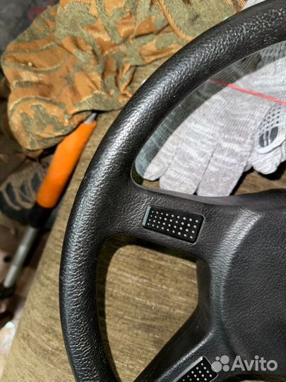 Руль Bmw 528I 1982