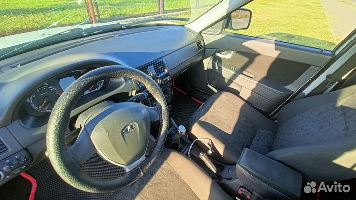 LADA Priora 1.6 МТ, 2013, 213 000 км