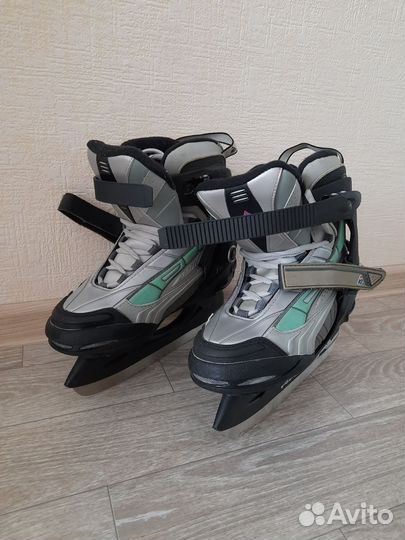 Коньки хоккейные 40