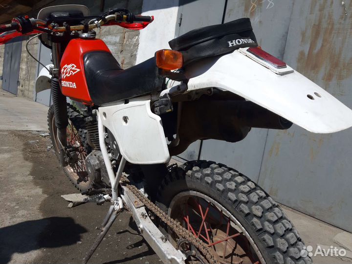 Honda XLR 250