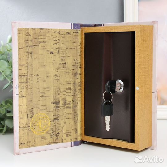 Сейф-книга дерево кожзам, с ключами 21х13х5 см