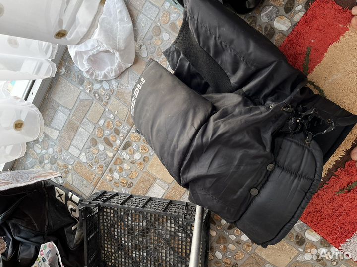 Хоккейный шлем щитки налокотники шорты