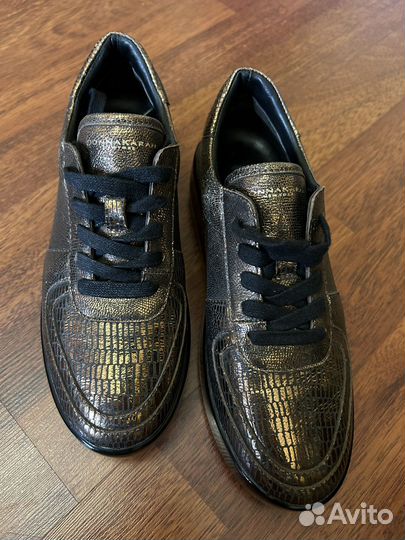 Лоферы. Кроссовки 36 размер натуральная кожв