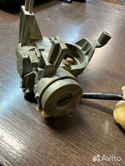 Контактная группа замка зажигания Mitsubishi