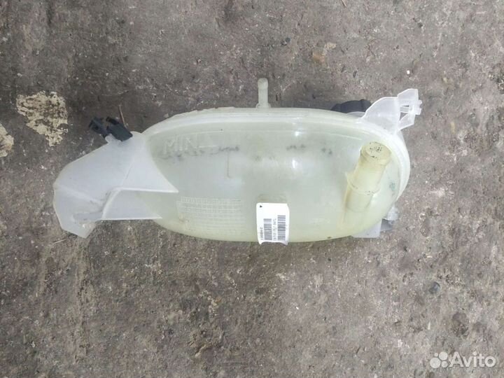 Лада Xray расширительный бачок