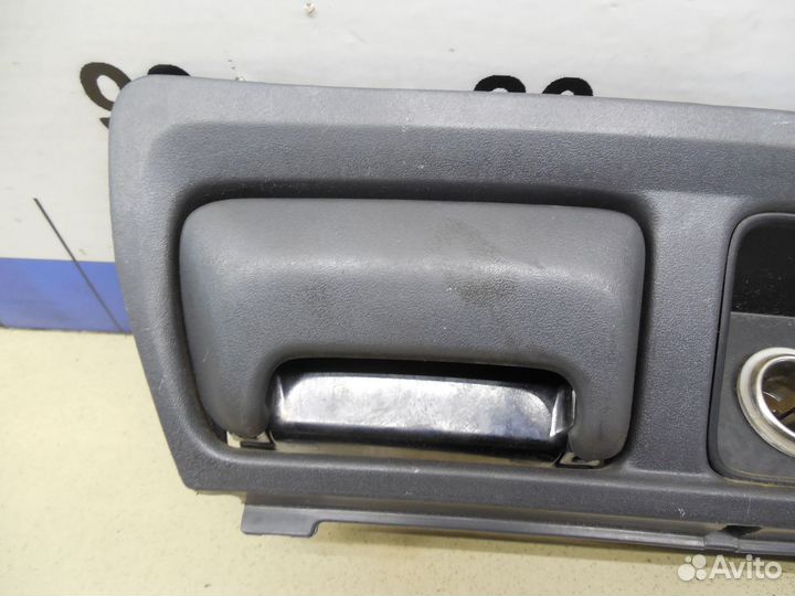 Накладка декоративная Land Cruiser (100) 1998-2007