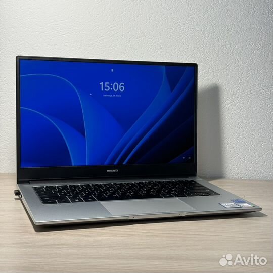 Ноутбук Huawei MateBook D14