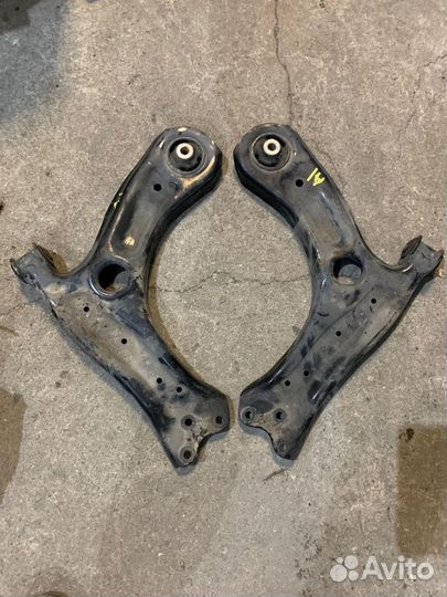 Рычаг нижний audi a1 8x оригинал