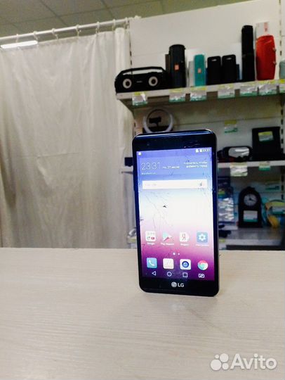 Смартфон LG X power K220DS